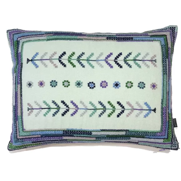 Embroidered Pillow - Imm Kamal Lilac<Kissweh Hot